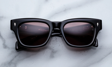 Load image into Gallery viewer, Jacques Marie mage Dealan 53 Hudson
