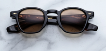 Load image into Gallery viewer, Jacques Marie mage zephirin 44 eye Noir 15
