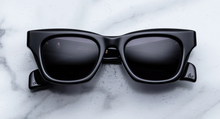 Load image into Gallery viewer, Jacques Marie mage Dealan Cortina in Noir
